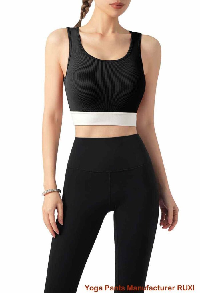 pantalones de yoga acampanados